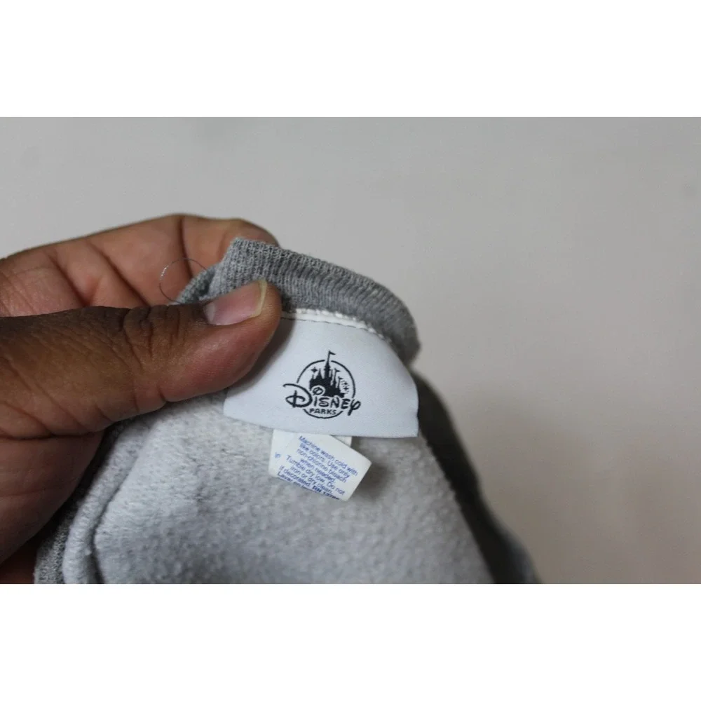 Walt Disney World Gray Adult Sweatshirt Mickey Mouse 2012 Crew New Size XL
